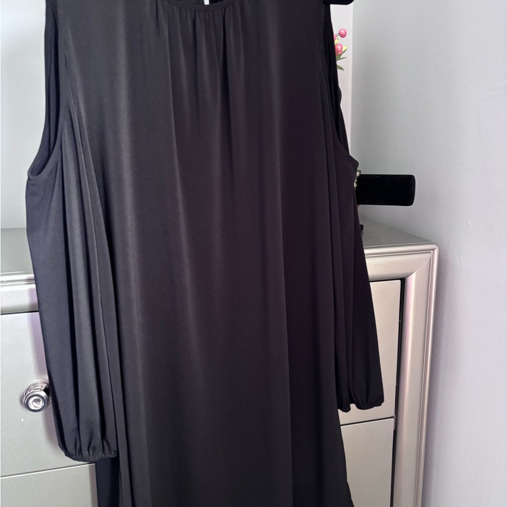 Apt. 9 Black Cold-Shoulder Long Sleeve Dress